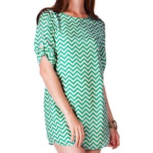 Women's chevron print dress